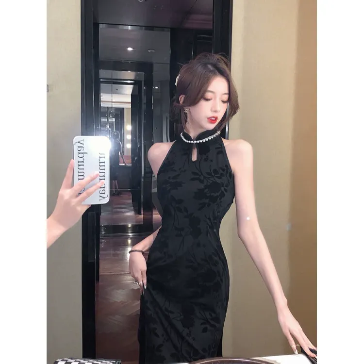 2025新款新中式无袖改良旗袍连衣裙女春黑色高级性感显瘦包臀长裙