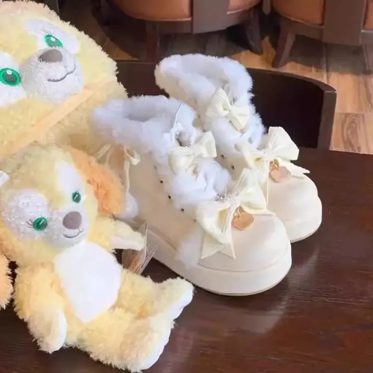 美拉德Lolita鞋子可爱毛球软糯lo鞋洛丽塔冬季加绒保暖增高雪地靴