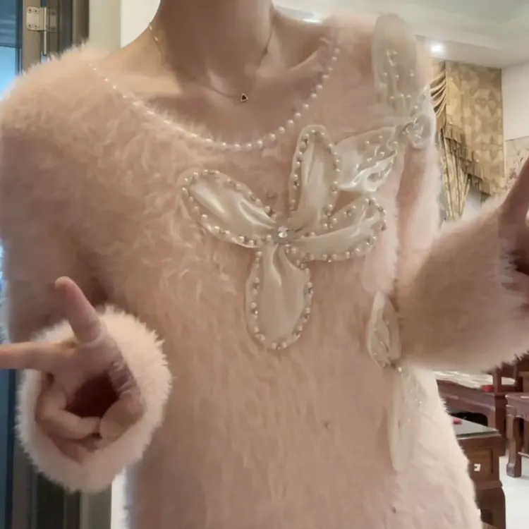 粉色毛衣圆领落肩袖中长款毛衣上衣网红清珠片加绒