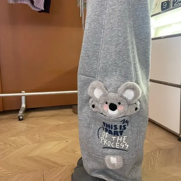 冬季新款加绒加厚宽松显瘦卫裤