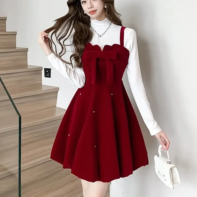 蝴蝶结红色大码吊带连衣裙女秋冬高级感圣诞a字蓬蓬公主裙子显瘦