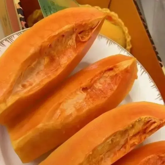 树熟红心牛奶木瓜