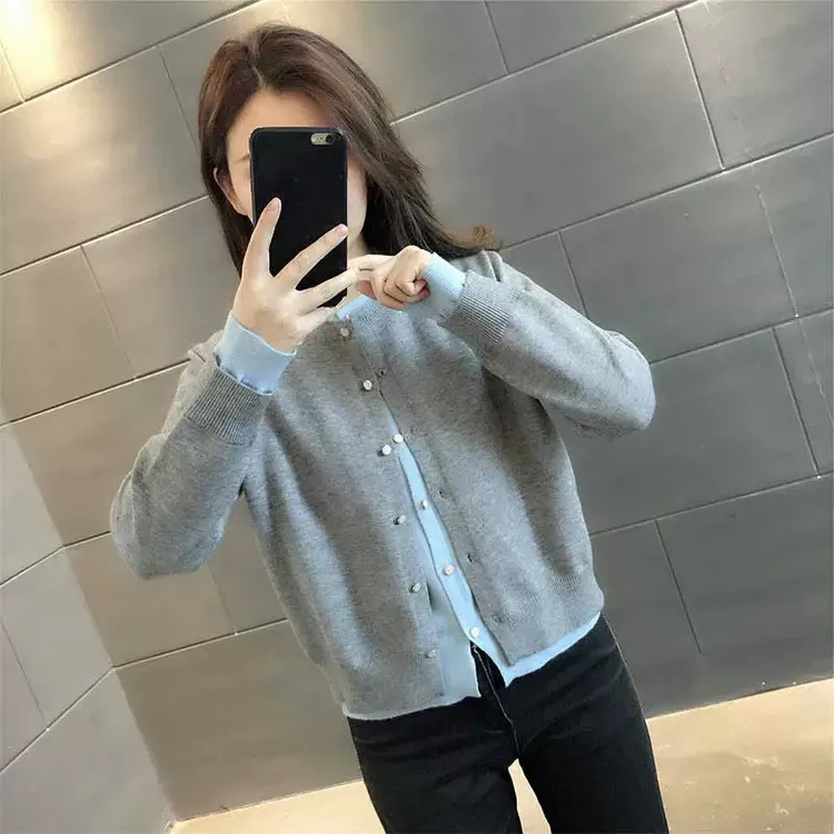 假两件针织开衫女2025春季新款时尚百搭气质显瘦圆领纯色针织上衣