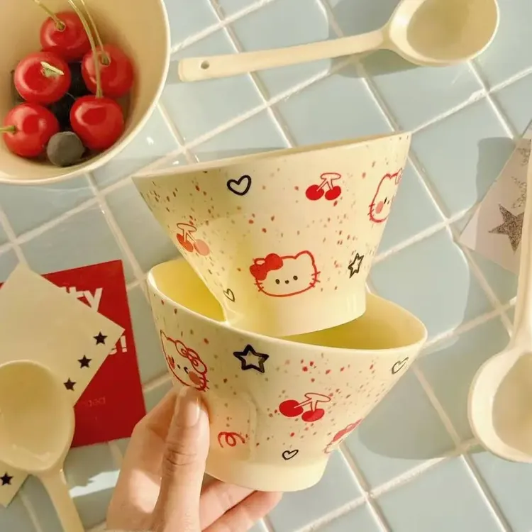 【两碗两勺】樱桃kitty少女心饭碗ins酸奶碗甜品碗蒸蛋碗釉下彩陶F