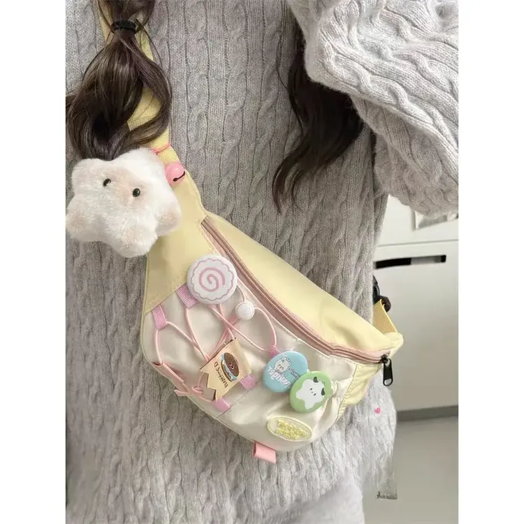 可爱少女胸包儿童斜挎包痛包小众设计甜酷高颜值腰包包包饺子包gh