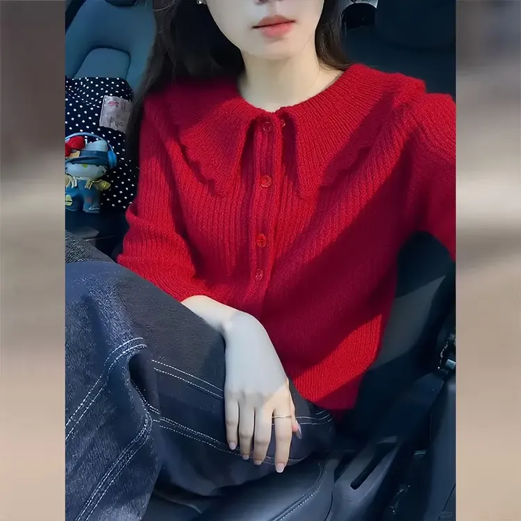 法式别致绝美红色毛衣外套女2025秋冬复古时尚减龄娃娃领针织开衫