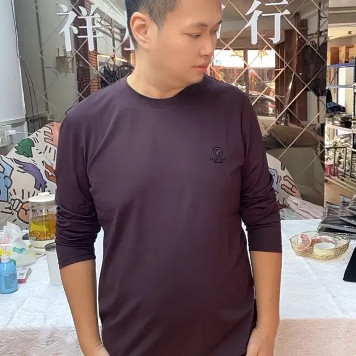 刺绣花朵长袖T恤圆领常规百搭长袖黑色男士套头宽松型