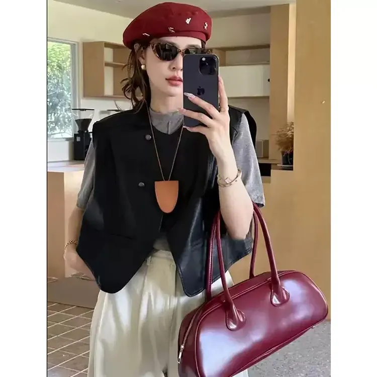 不规则马甲女年秋季新款韩版短款无袖背心休闲皮马夹外套上衣