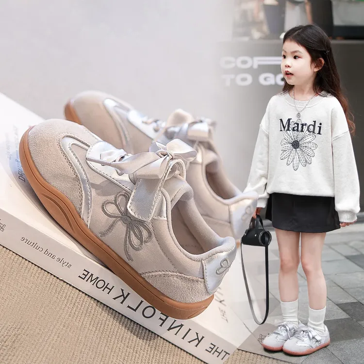 女童德训鞋春秋款2025年新款儿童时尚运动宝宝鞋子春秋3岁公主鞋