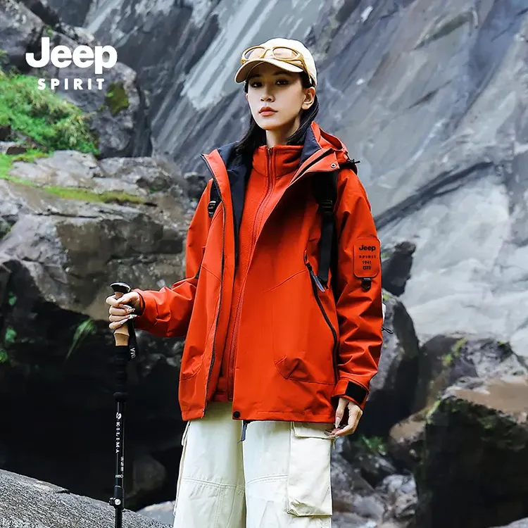 JEEPSPIRIT吉普情侣款户外三合一防风防水男女同款冲锋夹克外套