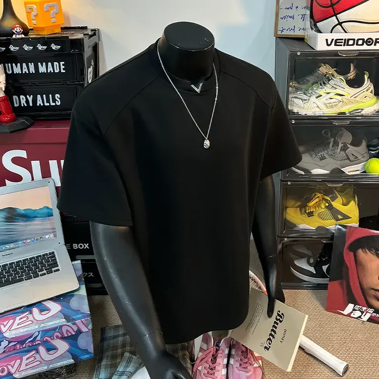 300g重磅澳产太空棉小V领金属标短袖T恤男空气层抗皱boxy短款夏季