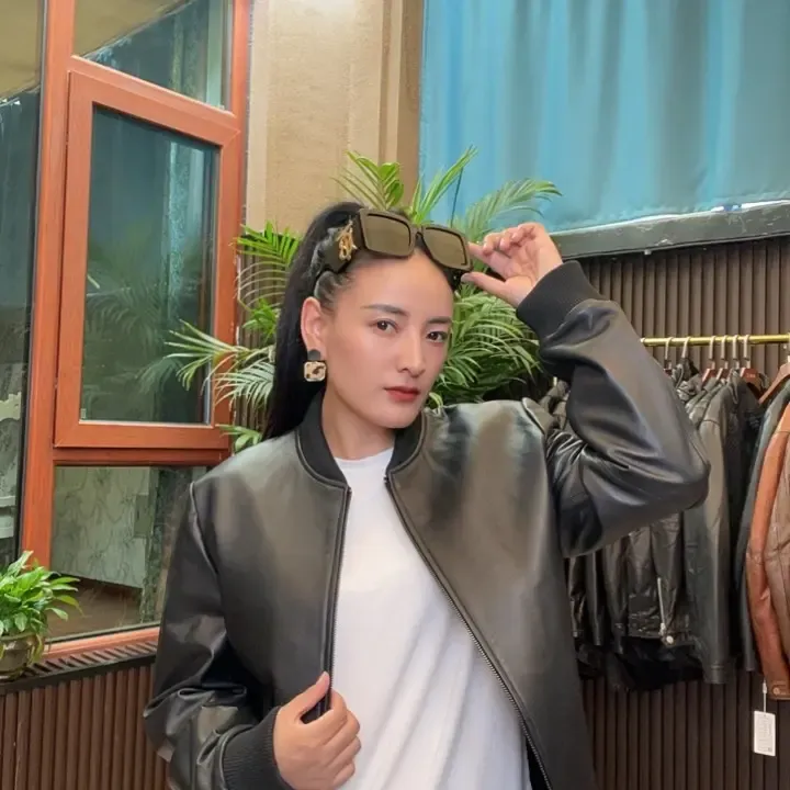 格桑大哥同款棒球衣松紧款男士皮夹克
