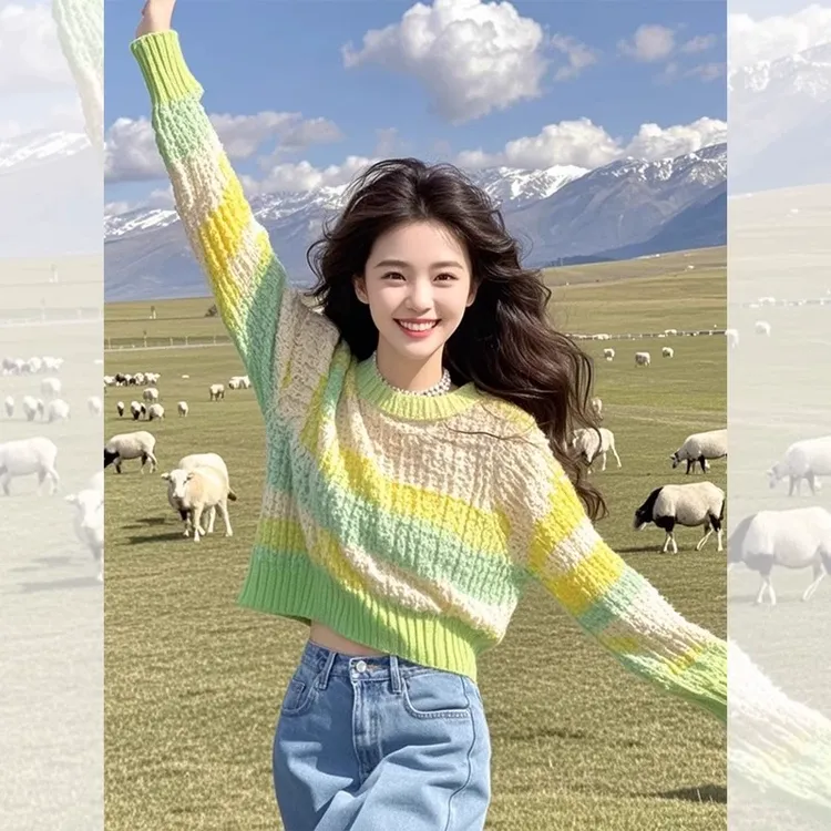 2025早秋新款小个子慵懒风元气少女风黄绿色毛衣针织衫女短款上衣