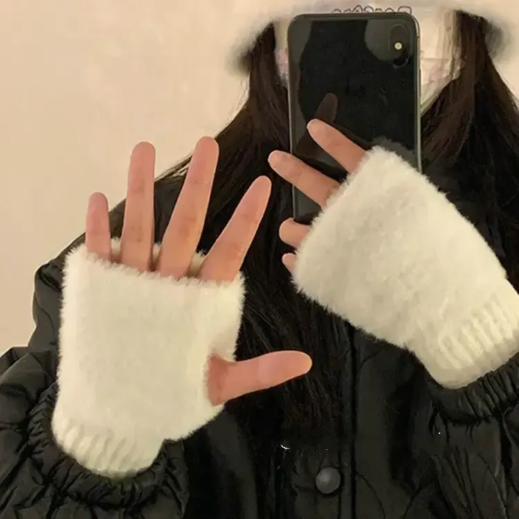 毛绒针织护手保暖可爱半指手套秋冬季女生白色手套骑电动车写字