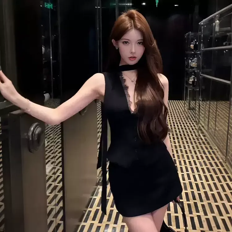 性感西装蕾丝拼接V领飘带马甲上衣A字短裙两件套女2025春夏季套装