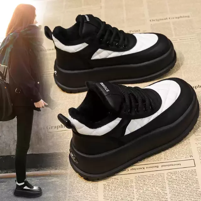 厚底雪地靴女2024冬季新款加绒加厚保暖棉鞋软底防滑短靴高帮板鞋