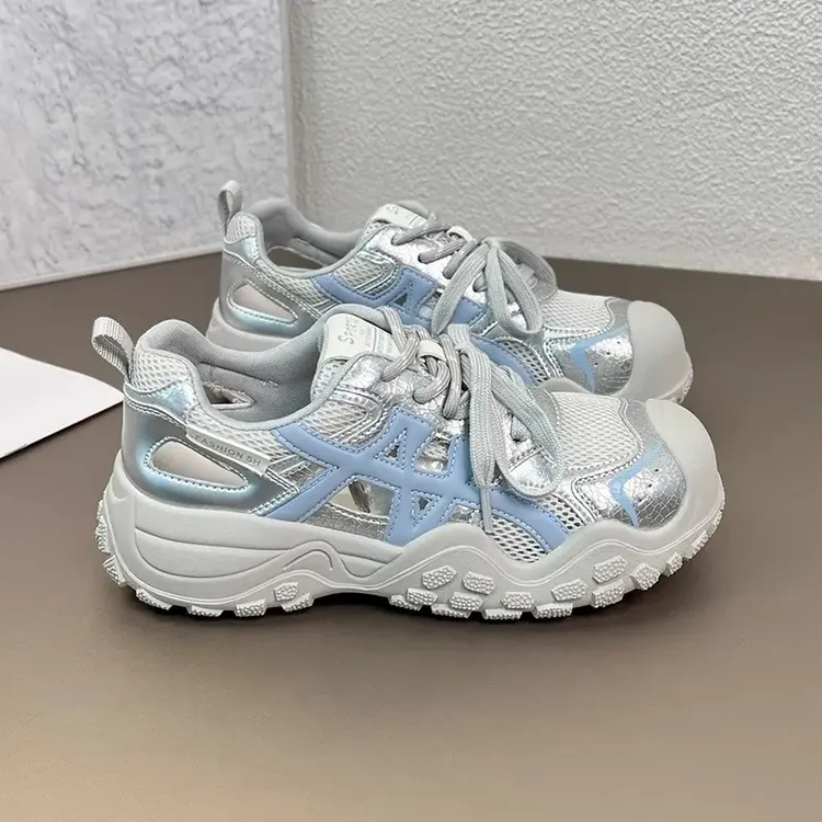 真皮网面透气休闲运动鞋女2025夏季新款洞洞鞋百搭户外镂空老爹鞋
