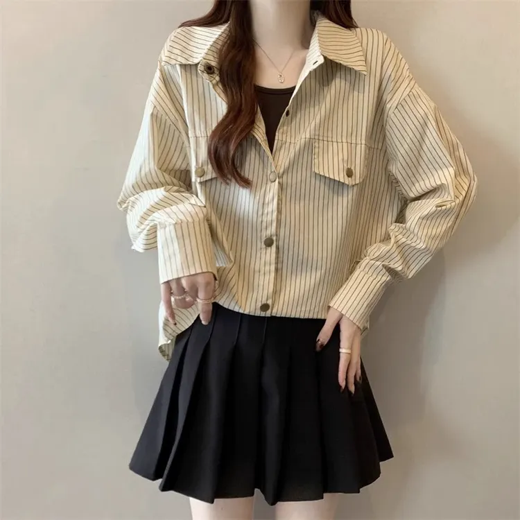 【新年穿搭】微胖妹妹大码不规则条纹翻领衬衫女春假两件长袖上衣潮
