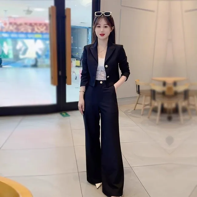 轻奢气场强大女2025洋气西装套装女装短款外套显瘦直筒裤两件套女
