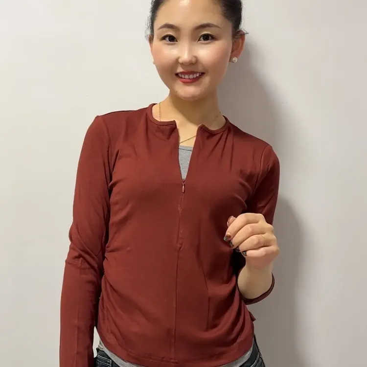 24160休闲通勤女士圆领拼接极简风V领拉链长袖T恤春夏时