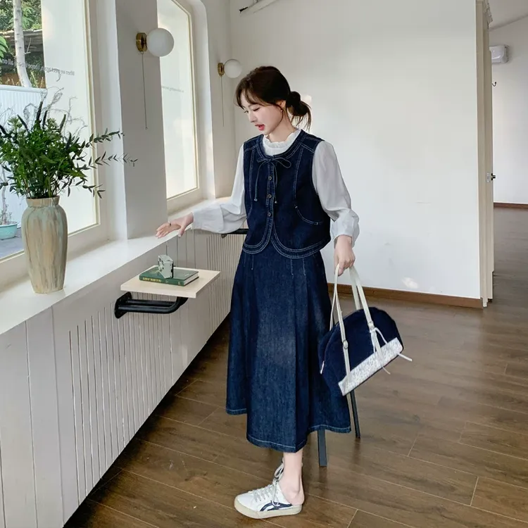 深蓝色牛仔套装裙女春季新款学院风减龄马甲衬衫半身裙三件套
