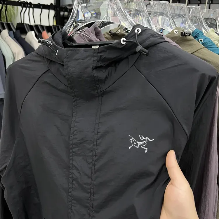 始祖新款男士宽松型夏季旅行户外休闲防晒服防紫外线通用时尚夹克