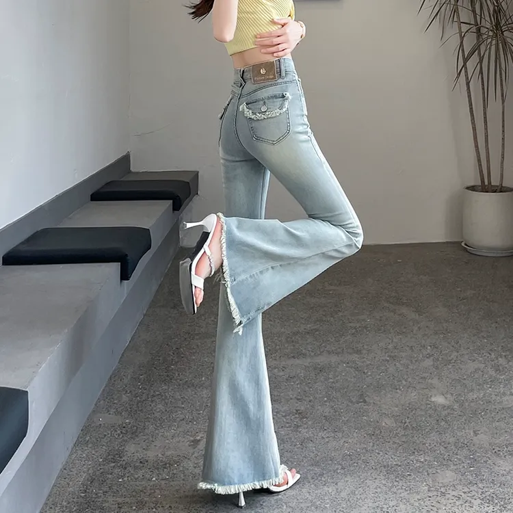 蜜蜜穿搭毛边微喇叭牛仔裤2025秋季新款法式丰胯翘臀磨破马蹄裤子