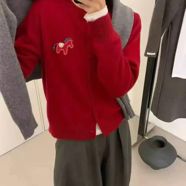 青青家 小马针织开衫百搭上衣