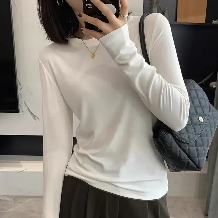 2025年春秋韩版显瘦百搭圆领修身内搭纯色打底衫女装白色长袖T恤