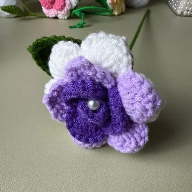 手工钩织渐变尖角玫瑰成品真花情人节礼物10支装下单留言选颜色