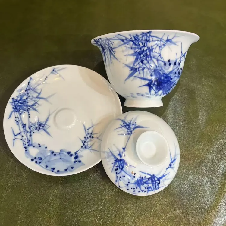 景德镇青墨轩青花手绘竹子写意三才盖碗