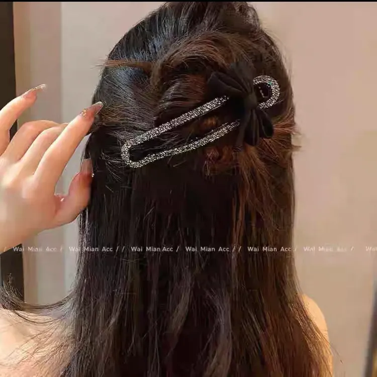 2025新款气质碎钻蝴蝶结发卡抓夹女优雅造型牢固防滑懒人盘发神器商品图