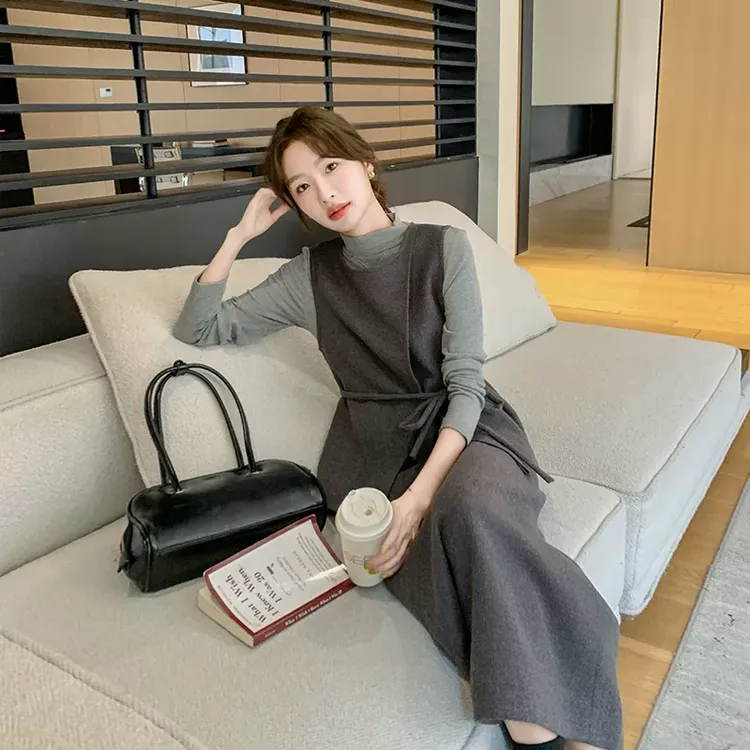 韩系灰色毛呢马甲套装裙女秋冬季2024新款气质高级感半身裙三件套
