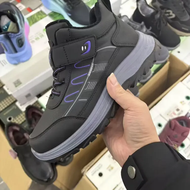 冬季新款加绒加厚防滑保暖老人棉鞋