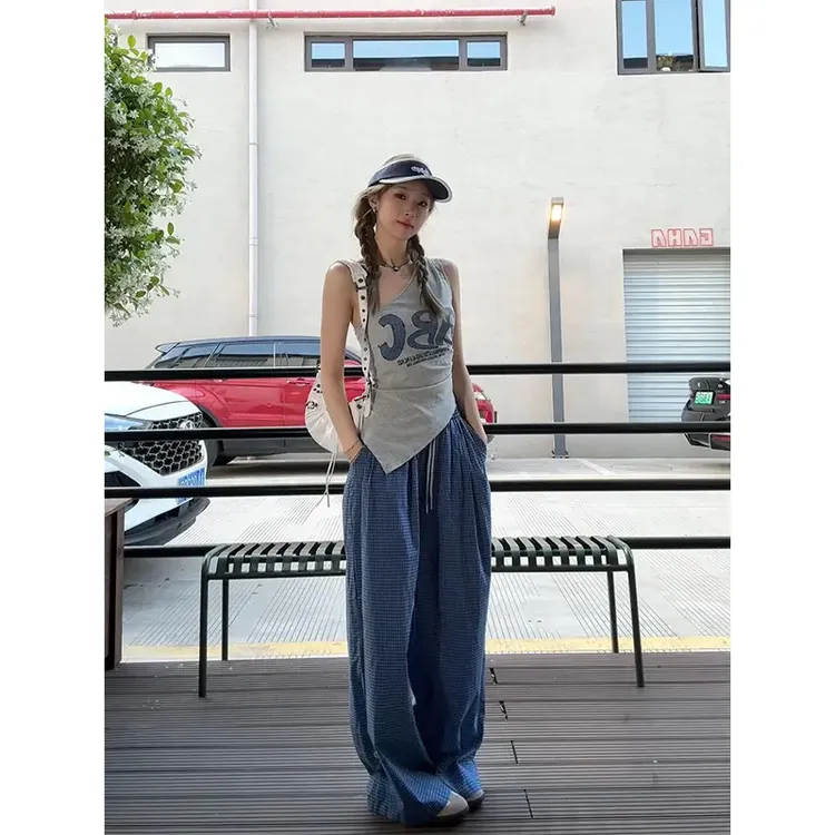 2025新款女夏季辣妹斜领露肩修身字母印花无袖T恤背心宽松阔腿裤