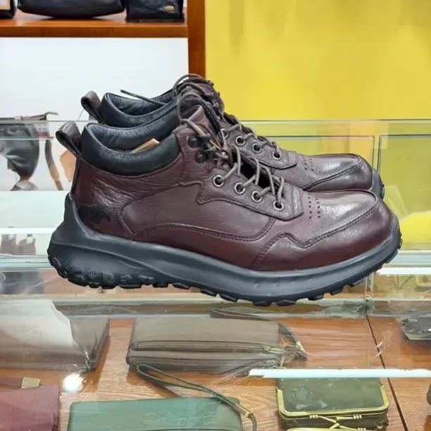 拉雅克品牌高原牦牛皮产品防臭防滑休闲皮鞋