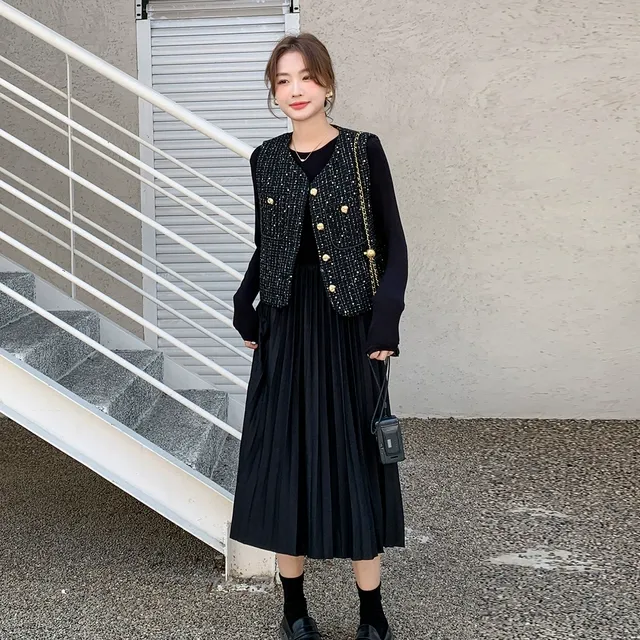 法式黑色连衣裙套装女春秋2024新款高级感小香风马甲百褶裙两件套