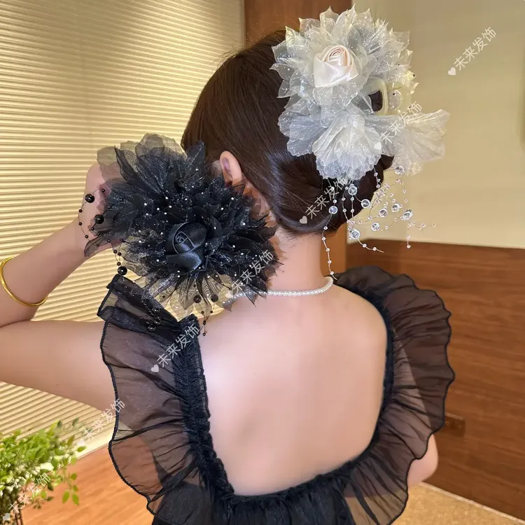 未来 2025新款“人鱼玫瑰花仙子”抓夹蓬松饱满显发量后脑勺鲨鱼夹
