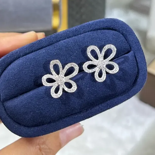 PT950铂金满钻花型设计感耳钉轻奢高级感耳饰