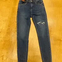 【简白】高腰显瘦微弹力破洞铅笔九分小脚裤 ABC30