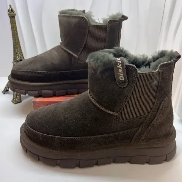 864牛皮皮毛一体羊毛防滑保暖休闲风雪地靴时尚磨砂皮