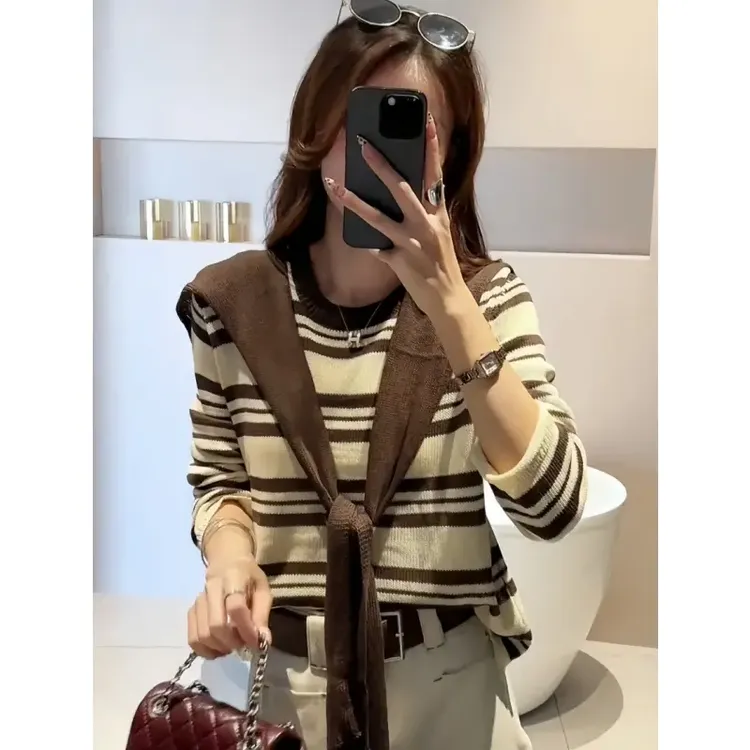 2025春秋新款设计感披肩假两件条纹针织衫女宽松高级感慵懒风上衣
