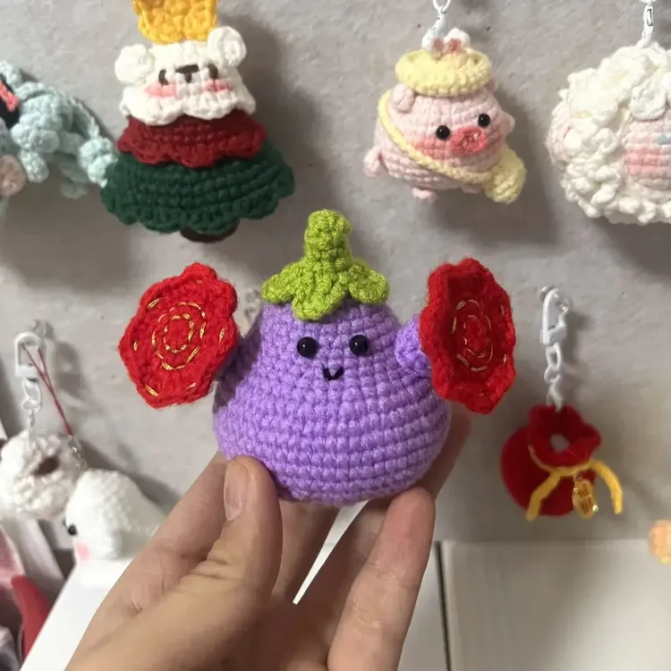 手工钩织可爱二人转茄子毛线材料diy自制送礼物钥匙扣玩偶挂件xx