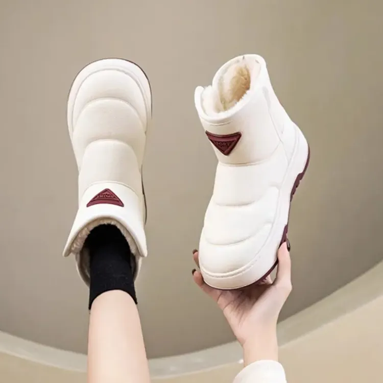 真皮厚底雪地靴女款2025新款冬季加绒加厚防水防滑阔腿裤必备鞋