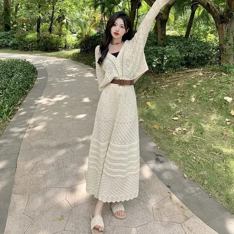 法式慵懒风高级镂空针织开衫名媛女春秋季高腰半身裙时尚两件套装