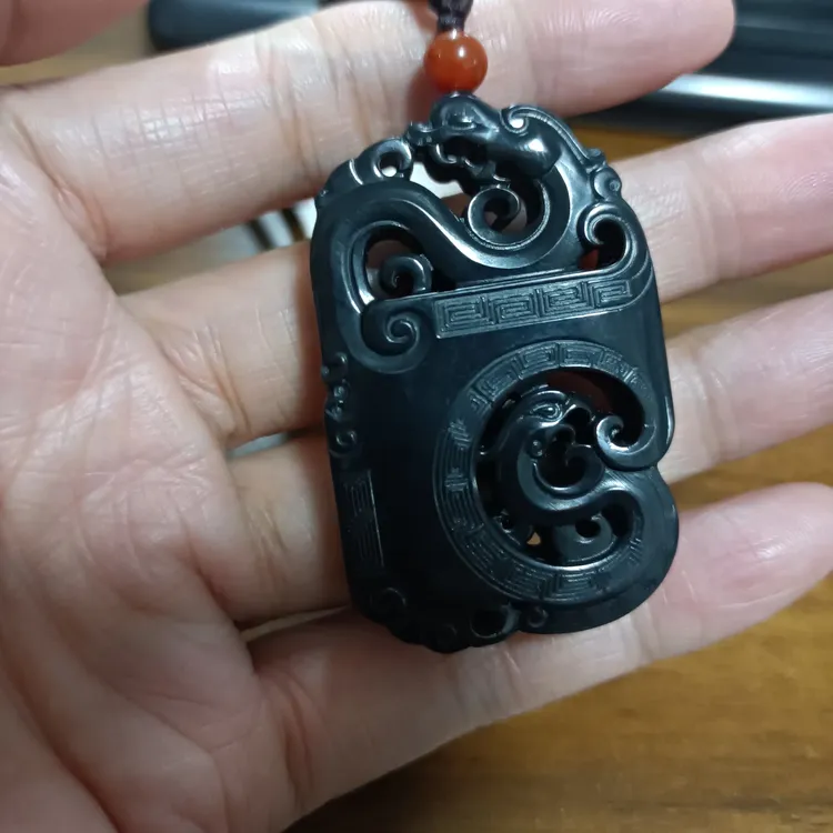 和田玉，精美龙凤呈祥吊坠，孤品孤件，喜欢抓紧拍，错过不再有