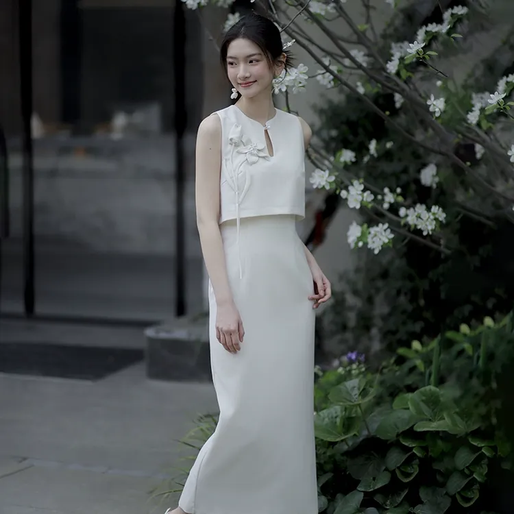 栀语｜拜托鹿先生夏改良新中式国风无袖立体花朵假两件套修身旗袍