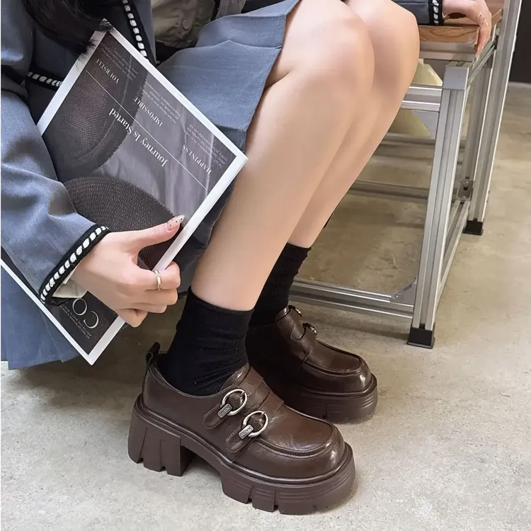 英伦风厚底小皮鞋2025秋冬新款时尚复古乐福鞋增高圆头单鞋百搭