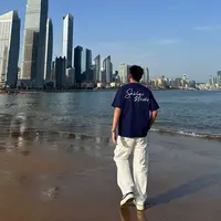 SANBAI 叁佰【珍珠】手写字珍珠刺绣高克重纯棉短袖T