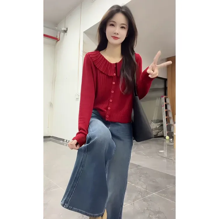 法式别致绝美红色毛衣外套女2026秋季复古时尚减龄娃娃领针织开衫商品图